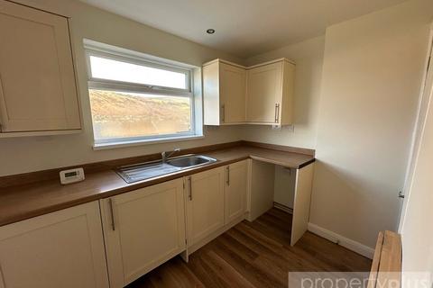 3 bedroom terraced house to rent, King Street, Gelli, Rhondda Cynon Taff, CF41