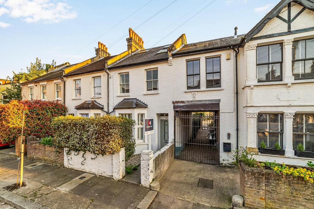 44 Berrymead Road-1.jpg
