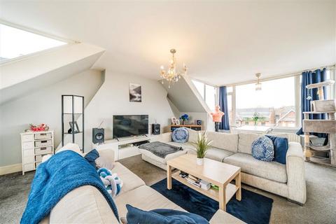 2 bedroom flat for sale, Walm Lane, London NW2