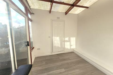 undefined, Hatton Avenue, SLOUGH