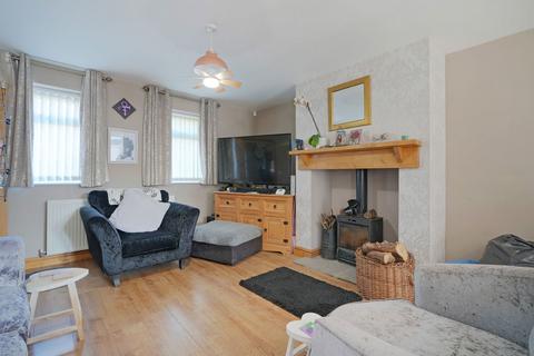 undefined, Belle Vue Road, Wakefield WF1