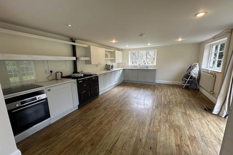 4 bedroom detached house to rent, Turkdean