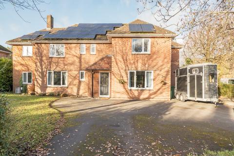 undefined, Beranburh Field Swindon SN4