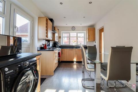 undefined, Stoneley Dell, Charnock, Sheffield, S12