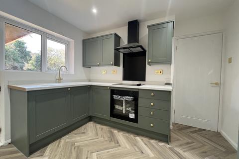 undefined, Manor Close, PETERBOROUGH PE7