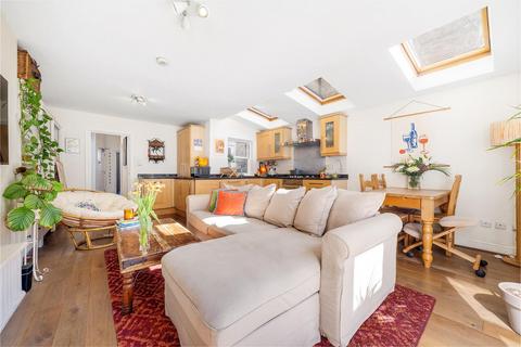 2 bedroom flat for sale, Arodene Road, SW2