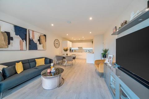 2 bedroom flat for sale, Bittacy Hill,  Mill Hill East,  NW7