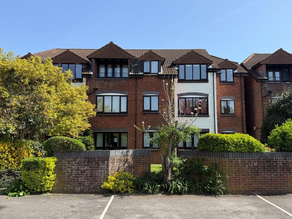 1 bedroom flat to rent in Southampton