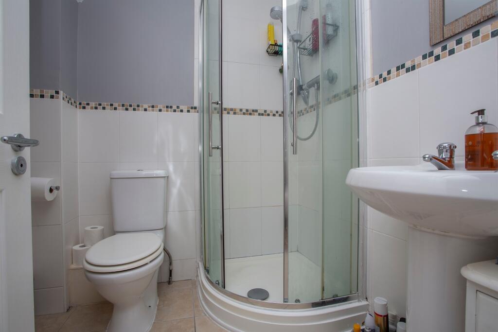 En-suite Bathroom