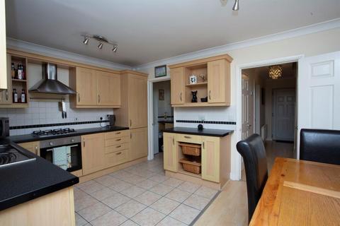 undefined, Rhiw'r Derwen, Llanharan, PONTYCLUN