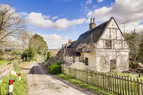 4 bedroom detached house for sale, Old School Lane, Stoke Hammond, Milton Keynes