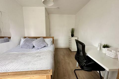 undefined, Marlborough Avenue (Ami), London E8