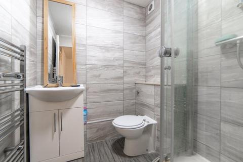 undefined, Marlborough Avenue (Ami), London E8