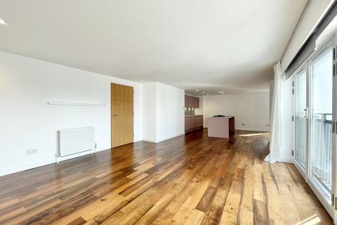 2 bedroom apartment to rent, Bell Street, Glasgow, G4
