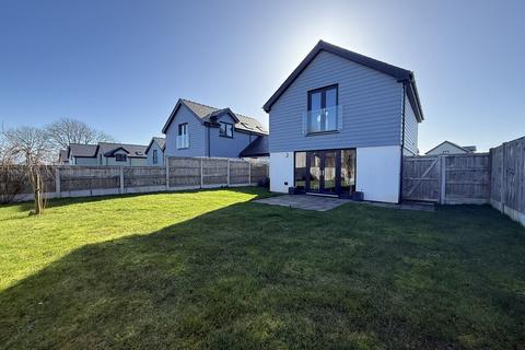3 bedroom link detached house for sale, Parc Delfryn, Brynteg, Anglesey, LL78