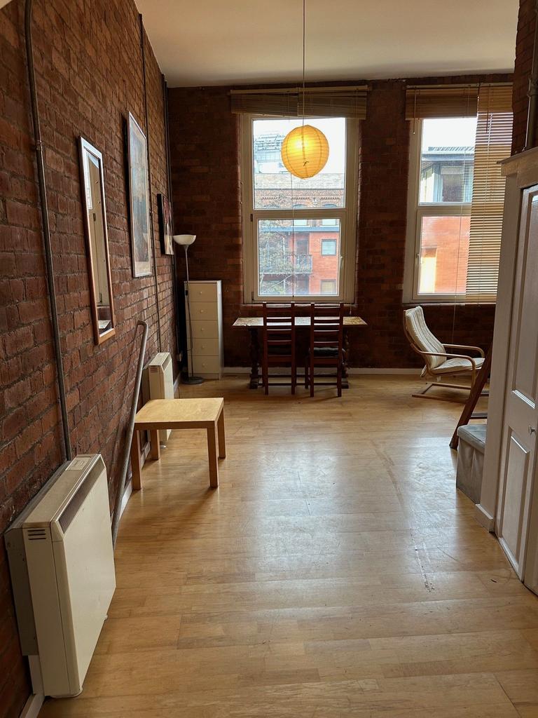 Dining area 2