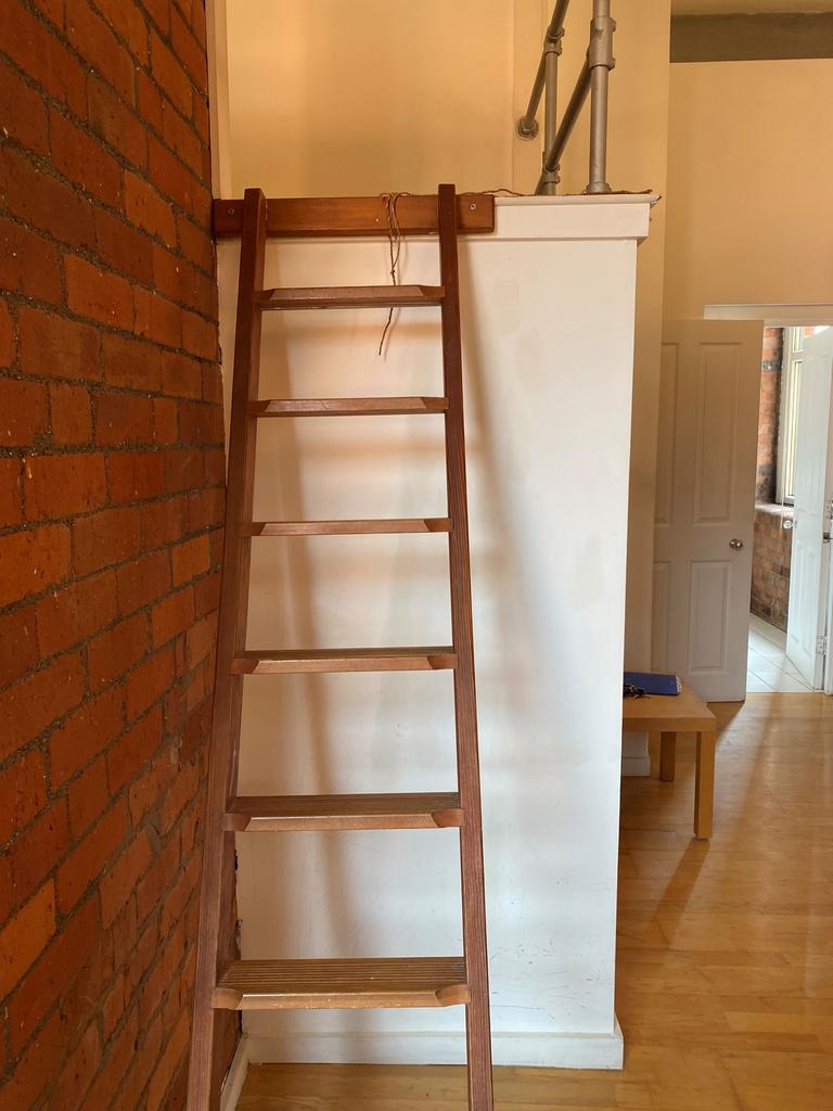 Steps to mezzanine