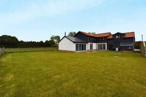 undefined, Thornton Road, North Owersby, LN8