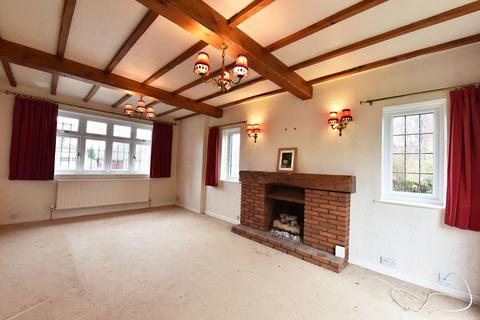 4 bedroom detached house for sale, Richmond Park, Kingswinford DY6