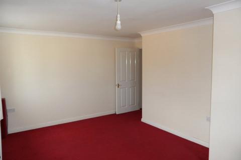 2 bedroom house to rent, Orchid Close, Luton, Bedfordshire, LU3