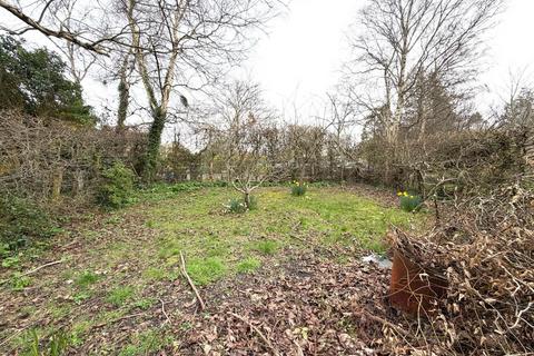 undefined, Housman Road, Street