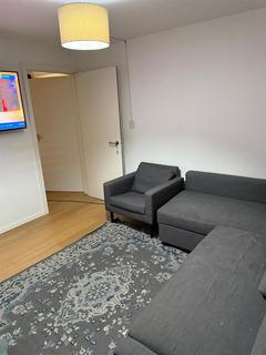 2 bedroom flat to rent, Brockley Rise, London