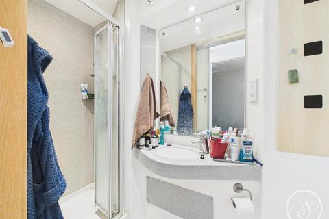 1 bedroom flat for sale, Leylands Road, Leeds