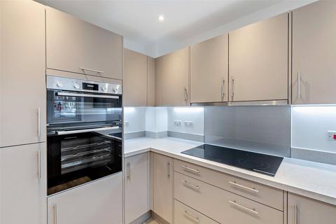 3 bedroom terraced house to rent, Potter Street, St. Leonards-on-Sea, East Sussex, TN37