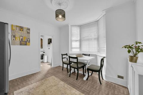 3 bedroom terraced house for sale, Abbey Wood Road, London SE2