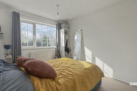 3 bedroom semi-detached house for sale, Pinxton Court, Mansfield, NG18
