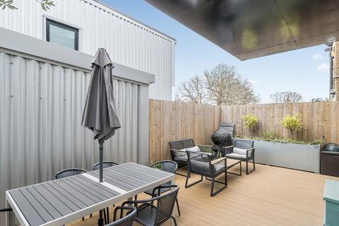 2 bedroom apartment for sale, Ravenscroft Road, Beckenham