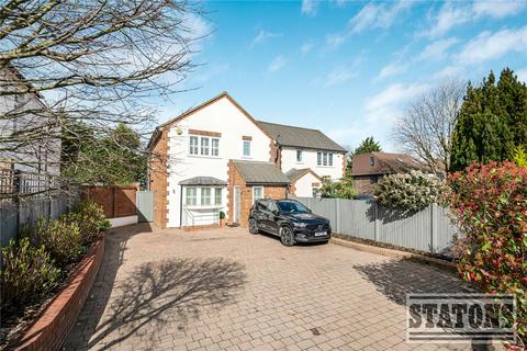 4 bedroom detached house for sale, Barnet Road, Arkley, EN5