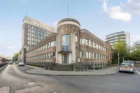 undefined, G05 Wallis House, Great West Road, Brentford, Middlesex, TW8 0HD