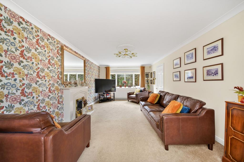 Open plan living dining