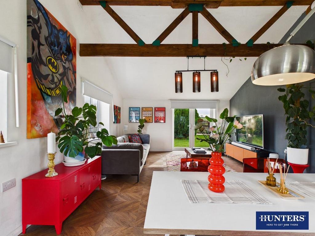 Living/Dining Room