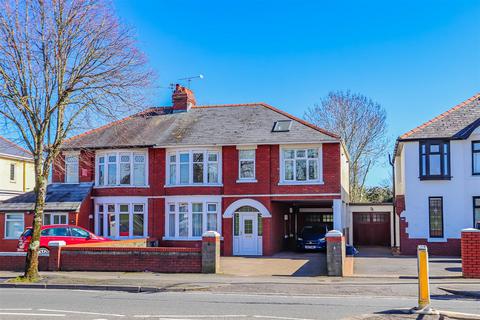 undefined, Colcot Road, Barry