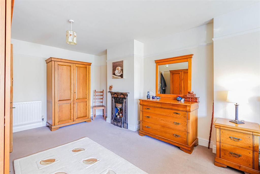 Colcot Road -8.jpg