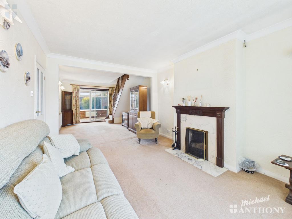 Cam03852 g0 pr0577 still013