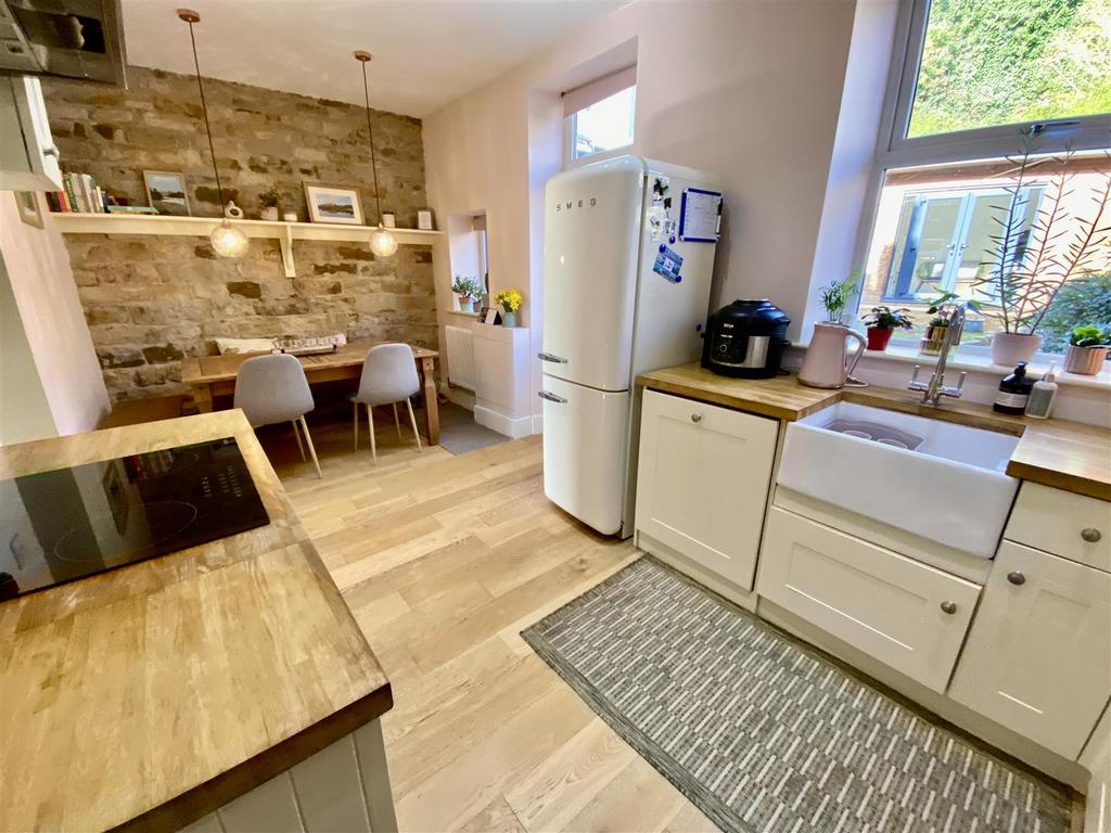 Bramleys Estate Agents - Stocks Bank Road - Mirfie