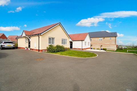 2 bedroom detached bungalow for sale, Cattermole Way, Thorpe-Le-Soken CO16