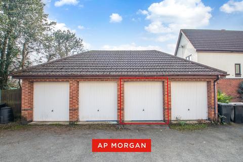 3 bedroom end of terrace house for sale, Stoney Hill Close, Bromsgrove, Worcestershire, B60