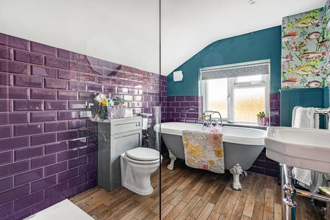 undefined, Worplesdon Road, Guildford, Surrey, GU2