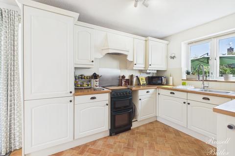 4 bedroom detached house for sale, Moreton Drive, Buckingham, Buckinghamshire, MK18