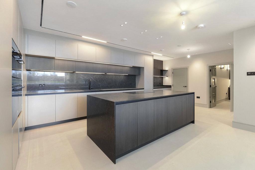 Kitchen 1