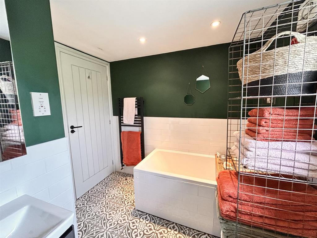 Bathroom Three.jpg