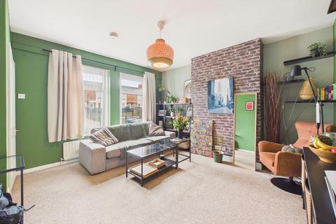 3 bedroom terraced house for sale, Springwell Avenue, Newcastle Upon Tyne, NE6