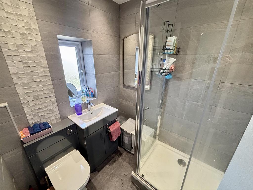 Shower Room/WC