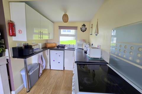 2 bedroom chalet for sale, Sea Valley, Bucks Cross