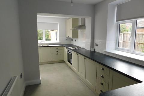 3 bedroom semi-detached house to rent, 25 Shelton Road, Shrewsbury, SY3 8SU