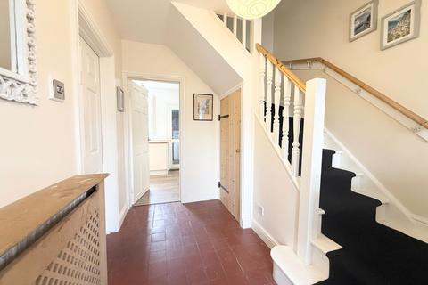 3 bedroom semi-detached house for sale, Shenstone Avenue, Stourbridge DY8